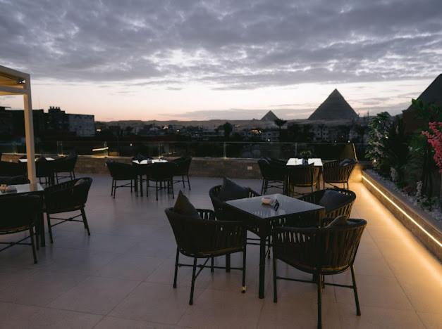 Tuya Pyramid View Hotel El Cairo